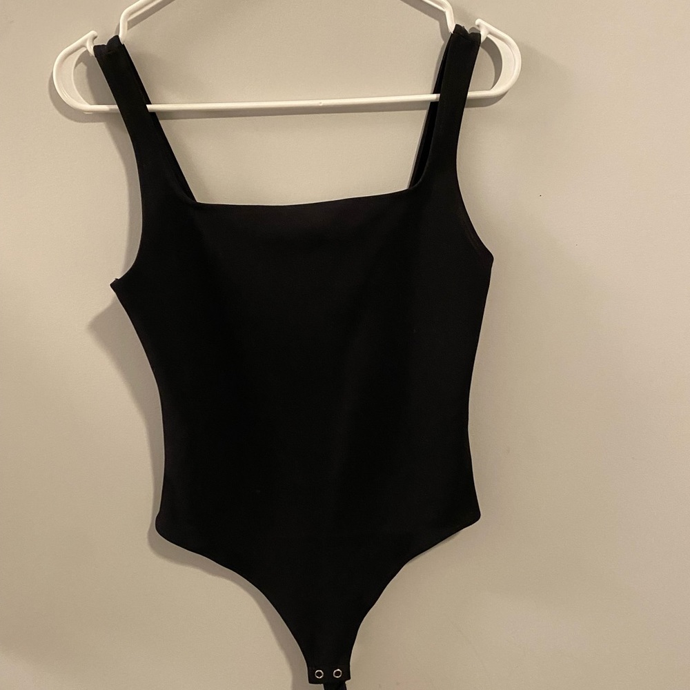 Express square neck body suit